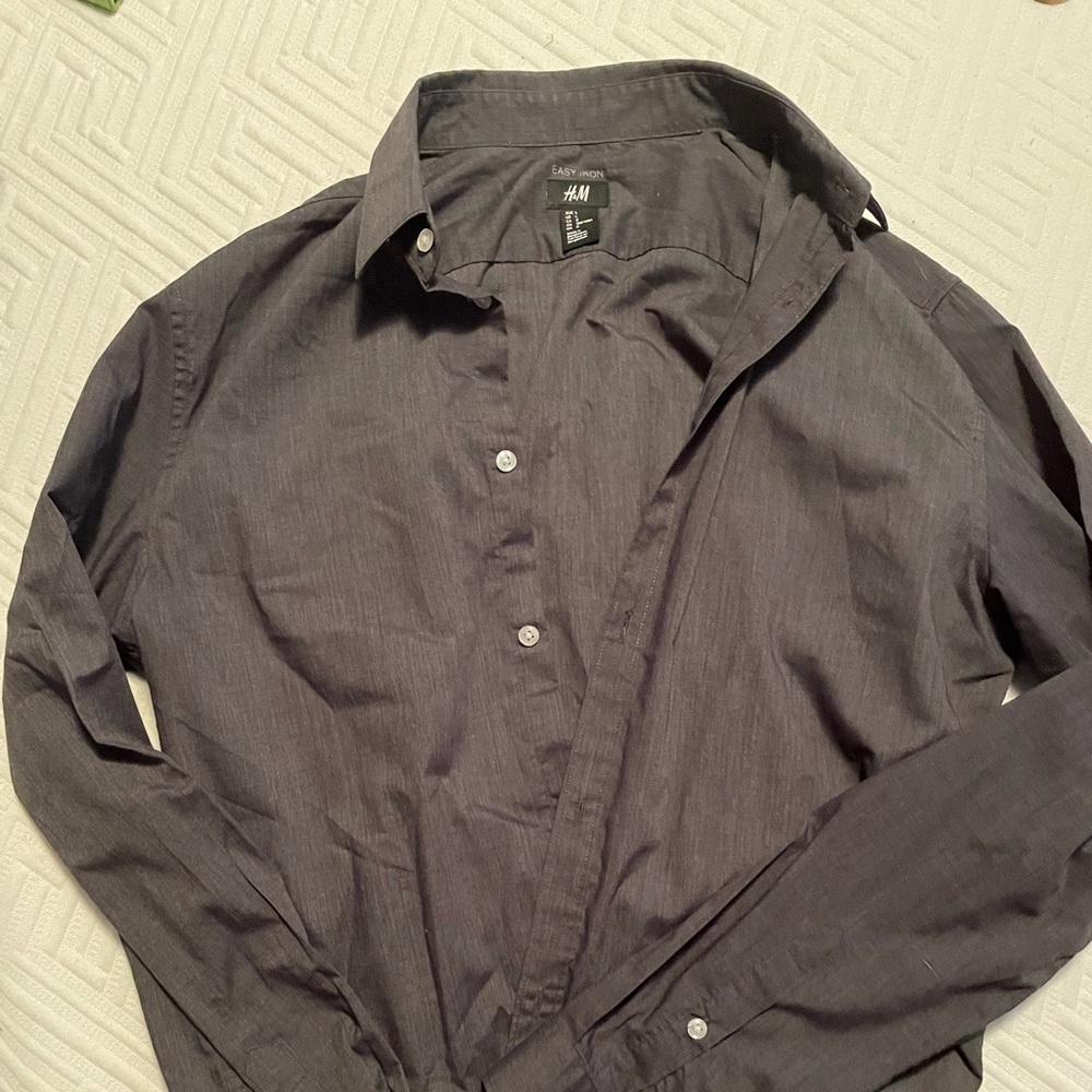 H&M Gray Button Down (size L)